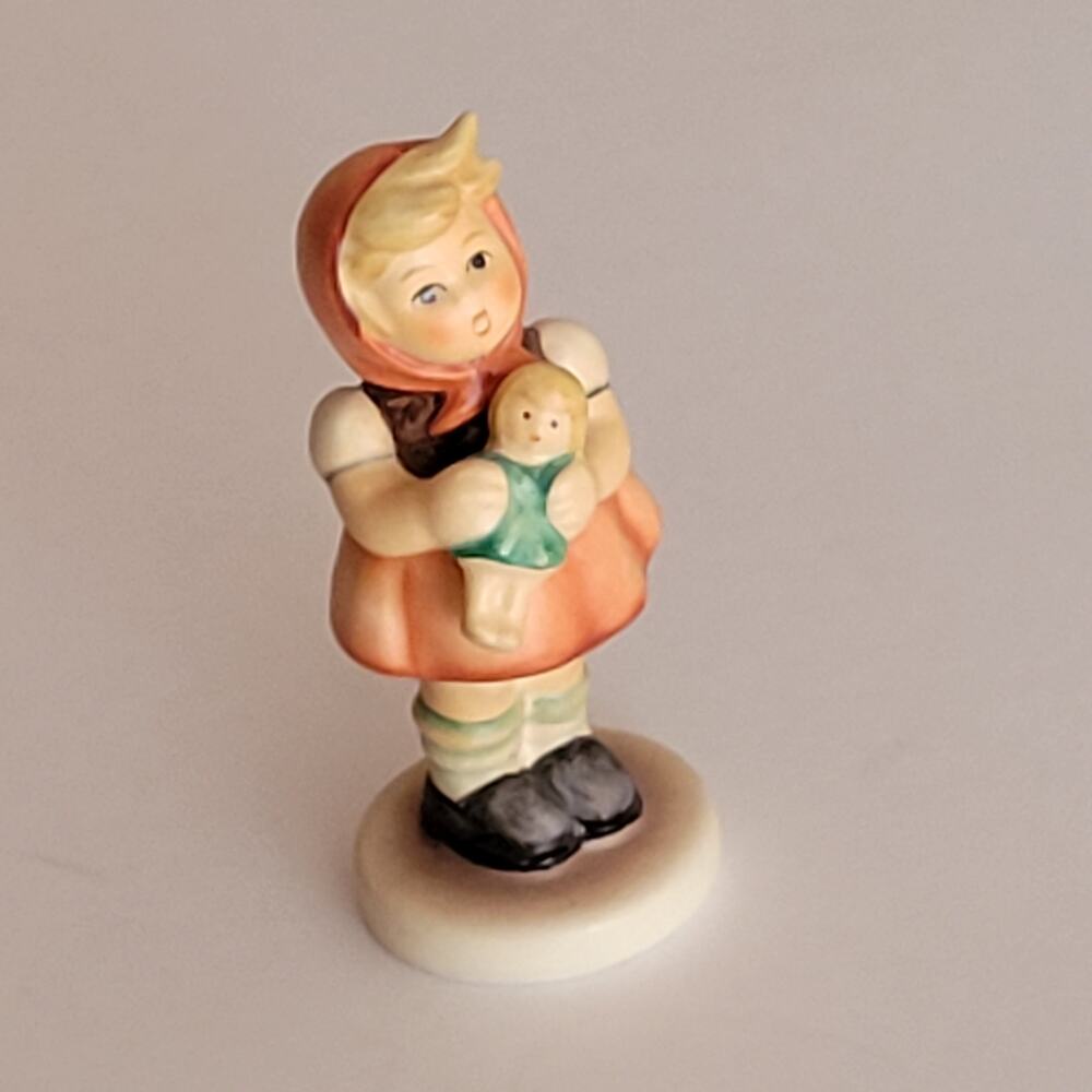 Vintage Goebel Hummel Little Girl With Doll porcelain figurine #239/B,